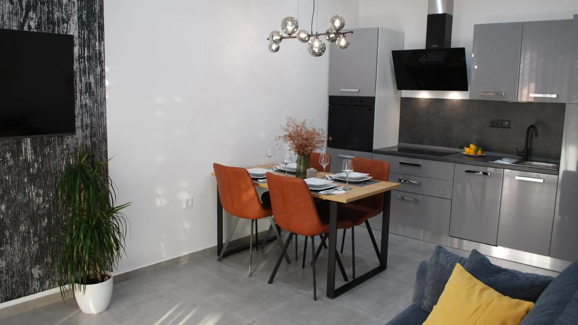 Hollywood Apartment 斯维蒂佩塔